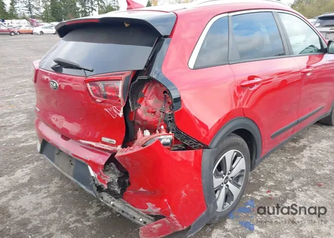 2018 Kia Niro Lx z USA, uszkodzony, nr VIN KNDCB3LC1J5156843